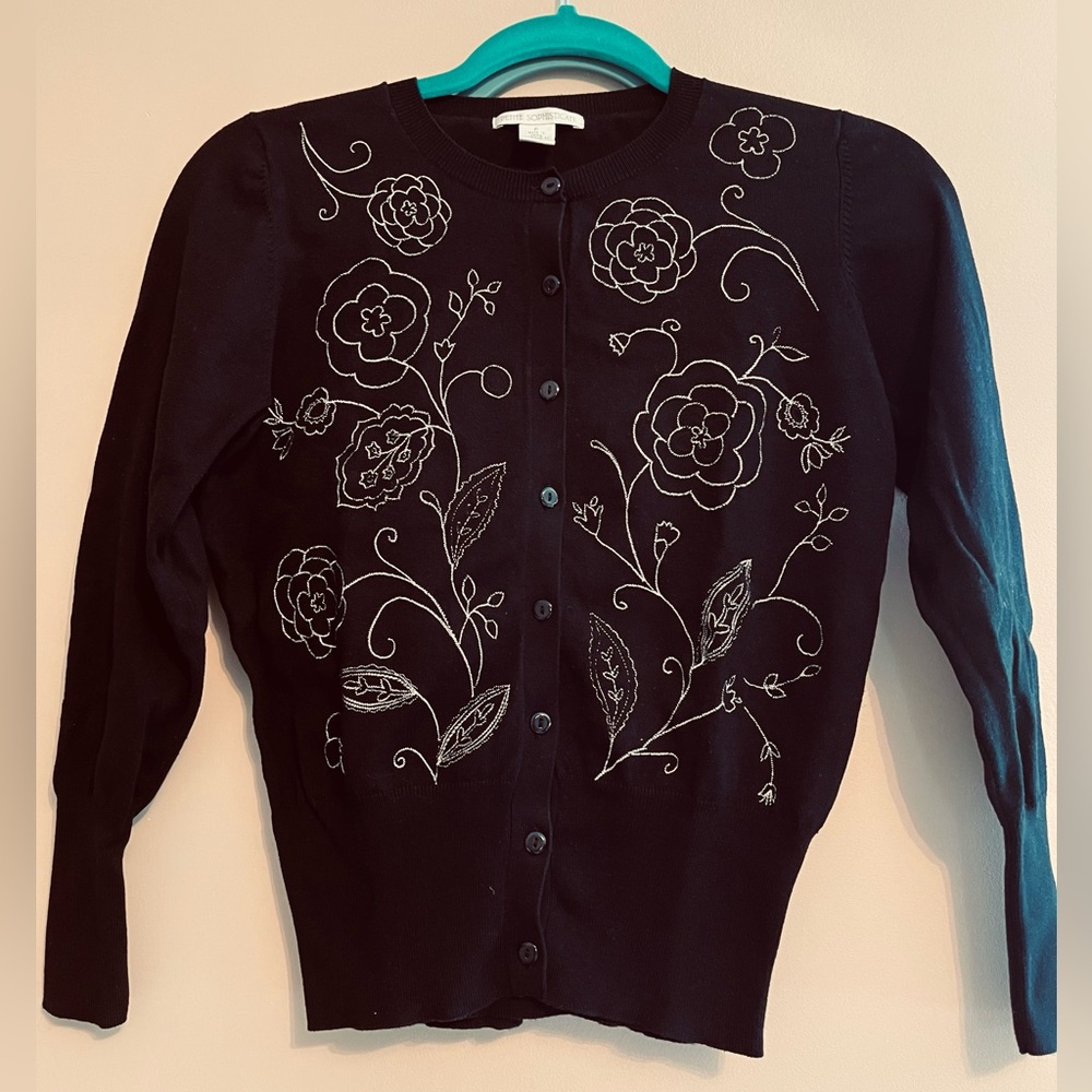 Petite Sophisticate - VTG 80’s sweater set SILK!